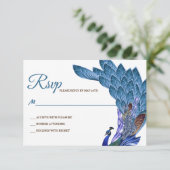 Glam & Luxe Peacock Wedding RSVP Karte (Stehend Vorderseite)