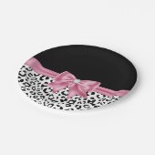 Glam Pink Bow Diamond Black Snow Leopard Pappteller (Schrägansicht)