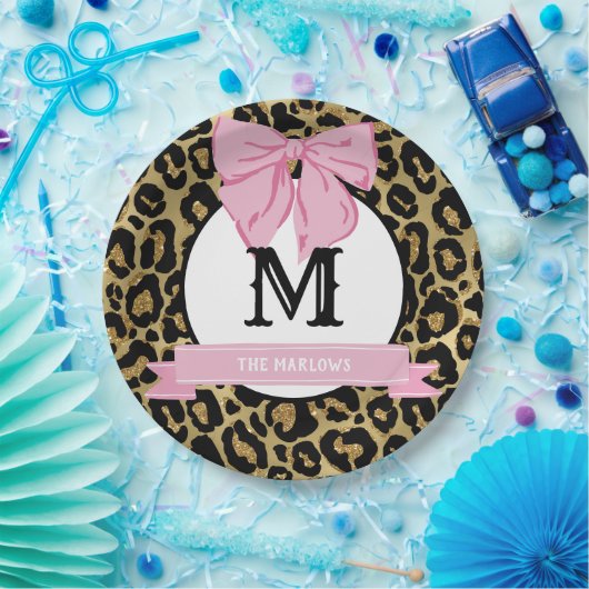 Glam Pink Bow Leopard Print Family Name Monogram Pappteller (Party)