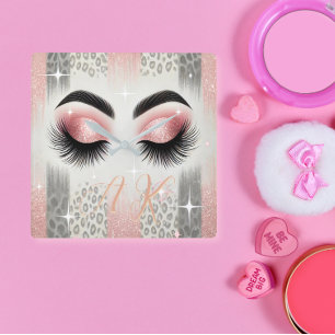Glam Pink Glitter Wimpern Monogramm Quadratische Wanduhr