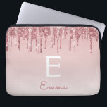 Glam Pink Rose Gold Glitzer Tropfen Sparkline Mono Laptopschutzhülle<br><div class="desc">Blush Pink - Rose Gold Imitate Dripping Glitzer und sparkle elegante Monogram Laptop Gehäuse. Dieser mit Monogramm Fall kann so angepasst werden,  dass er Ihren Anfangs- und Vornamen enthält.</div>