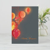 Glam Red Lanterns Charcoal Gray Wedding Einladung (Stehend Vorderseite)