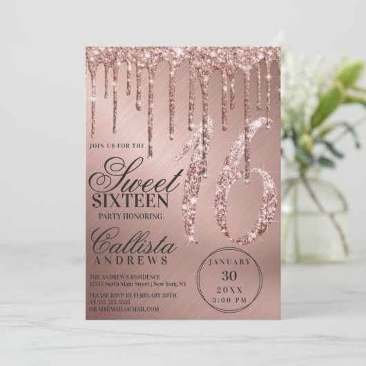 Glam Rose Gold Metallic Glitzer Tropfen Sweet 16 Einladung (Stehend Vorderseite)