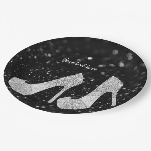 Glam Shoes High Heels für jeden Anlaß Pappteller (Schrägansicht)