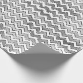 Glam Silver White Zigzag Streifen Geschenkpapier (Ecke)