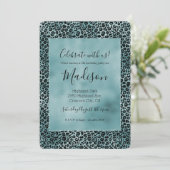 Glam Turquoise Aquamarin Blue Leopard Print Einladung (Stehend Vorderseite)