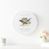 GLAMOROUS PALE GOLD WHITE LOTUS SAVE THE DATE GIFT GROßE WANDUHR (Zuhause)