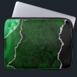 Glamour Forest Green Marmor Chic Silver Glitzer Laptopschutzhülle<br><div class="desc">Agate sind Steine,  die durch Bänder verschiedener Farben gekennzeichnet sind,  die nicht sehr kontrastgetreu sind. Dieses schöne und elegante Design in smaragdgrünen oder waldgrünen in verschiedenen Tönen mit silbernen Glitzern und Glitzer hat eine mineralische Ästhetik wie agate.</div>