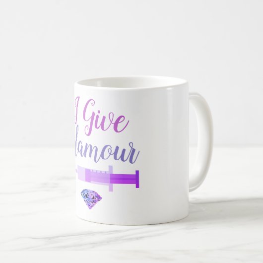 Glamour Krankenschwester erschossen niedlich lila Kaffeetasse (VorderseiteRechts)