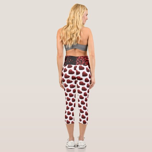 Glamour Roter Glitzer Glitzern Herzmuster Capri Leggings (Rückseite)