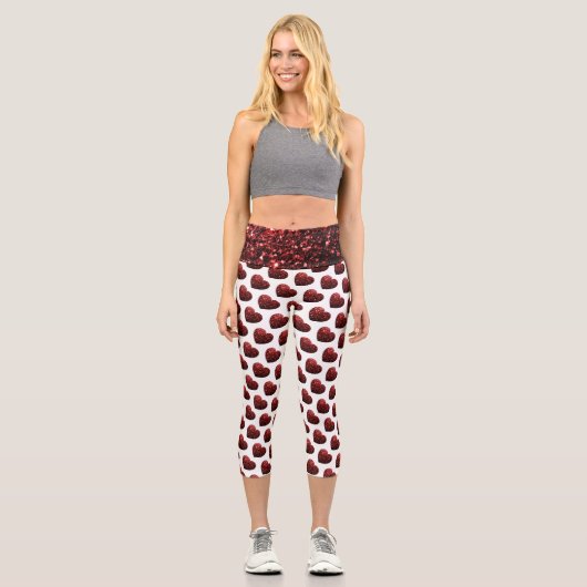 Glamour Roter Glitzer Glitzern Herzmuster Capri Leggings (Vorderseite)