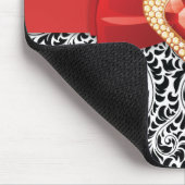 Glamour, Schwarz-weißer Damast, Roter Bogen und Ju Mousepad (Ecke)