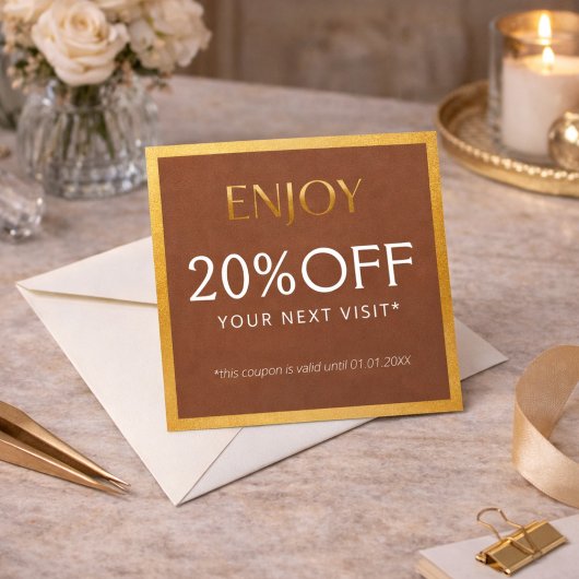 Glamouröse Gold- und Brauen-Wimpern-Stylistin Rabattkarte