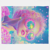 Glamouröse Neonfrau mit funkelnder Brille Fleecedecke (Vorderseite (Horizontal))