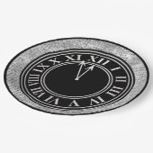 Glamouröse Silver Diamonds New Year's Clock Pappteller (Schrägansicht)