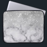 Glamouröser Silberner Glitzer Weißer Marmor Laptopschutzhülle<br><div class="desc">Dieses elegante und glamouröse Design ist perfekt für die trendige und stilvolle Frau. Es zeigt ein Imitat, das funkelnd silberne Glitzer-Sequenz und weiß mit schwarzem Marmorstein Muster ombre Farbverlauf gedruckt. Es ist modern, mädchenhaft, hübsch und cool. ***WICHTIGE HINWEIS FÜR DESIGN: Für individuelle Designanfragen, wie z.B. passende Produktanfragen, Farbänderungen, Platzierungsänderungen oder...</div>