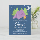 Glamping Lila kariertes Camping Sleepover Geburtst Einladung (Stehend Vorderseite)