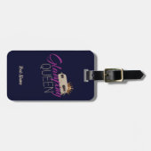 Glamping Queen Camping mit Vintagen Wohnwagen Gepäckanhänger (Vorderseite horizontal)