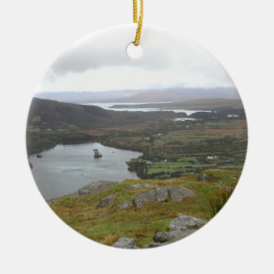 Glanmore See von Healy Durchlauf Irland. Rund Keramikornament