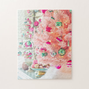 Glänzende Brites auf rosa Weihnachtsbaum-Jigsaw-Pu Puzzle