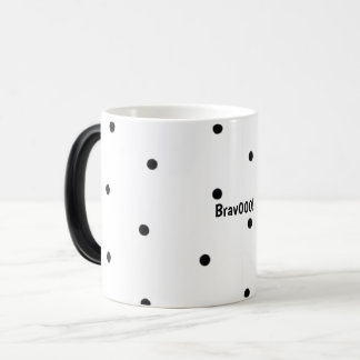 Glänzender schwarzer Punkte-Mug – minimalistisches Verwandlungstasse