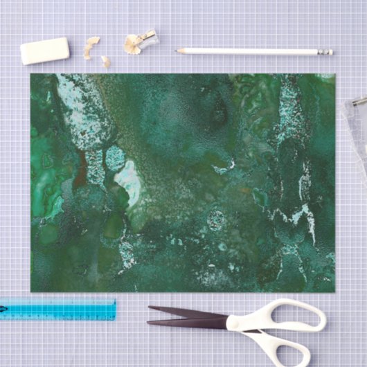 Glänzendes Silber und grüner Seidenpapier (Handwerk)