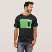 Glas dunklen Biers T-Shirt (Vorne ganz)