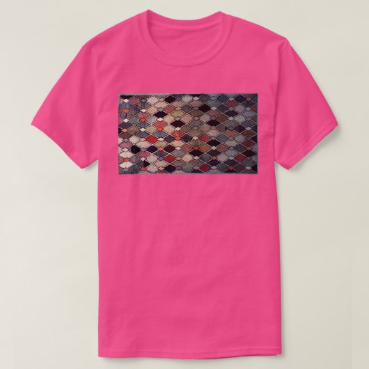 GLAS-FENSTER GOTHIC IM MITTELALTERLICHEN STIL T-Shirt (Design vorne)