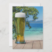 Glas helles Bier am Strand Einladung (Rückseite)