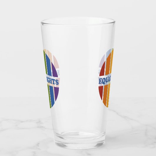 Glas mit gleichen Rechten (Links)