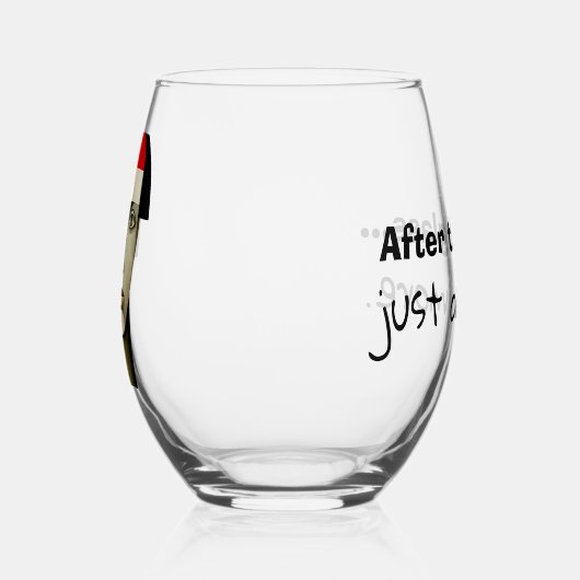 Glas mit humortischem Wein (Rechts)