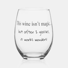 Glas mit humortischem Wein