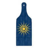 Glas-Schneidbrett-Schieber mit der Flagge Mazedoni Schneidebrett (Vorderseite)