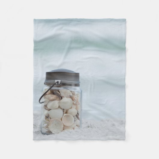 Glas Seashells auf dem Strand | Florida Fleecedecke (Vorderseite)