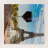 Glas Wein mit Brikenkäse auf dem Eiffelturm Puzzle (Horizontal)