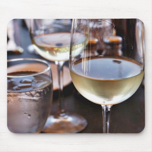 Glas Weißwein Mousepad (Vorne)