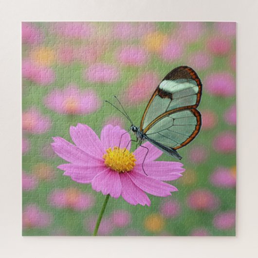 Glasflügelschmetterling auf einer Cosmos-Blume Puzzle (Vertikal)