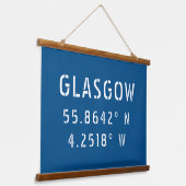 Glasgow Scotland Latitude & Longitude Wandteppich Mit Holzrahmen (Gewinkelt)