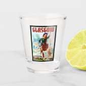 Glasgow Scottisn Girl Dancing with Bagpiper Schnapsglas (Vorderseite)