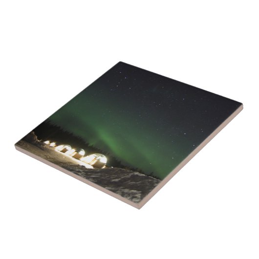 Glasiglu unter den Nordlichtern Fliese (Seite)