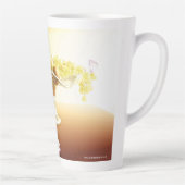 Glaskorb mit Früchten und Batterie Milchtasse (Rechts)