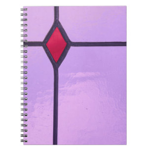 Glasmalerei rosa rot Diamant-Design. Notizblock