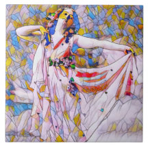 Glass Dancer in fließendem Kleid