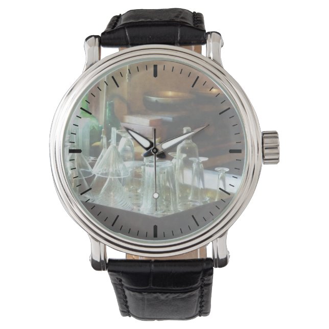 Glass Funnels und Flaschen Armbanduhr (Vorderseite)