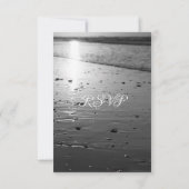 Glassy Sand Grayscale Wedding RSVP Karte (Rückseite)
