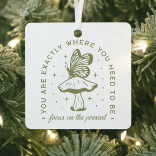 Glattkernschmetterling-Pilzgrün Ornament Aus Metall