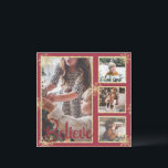 Glaube 4 Foto Schneeflocken Weihnachten<br><div class="desc">Glauben Sie Typografie mit Imitaten Gold Glitzer Schneeflocken auf einem roten Hintergrund. Fügen Sie Ihre Lieblings-4 Fotos zu personalisieren. Ihre persönliche Nachricht auf der Rückseite mit zusätzlichen Schneeflocken. Der perfekte Urlaub für alle Ihre Familie und Freunde.</div>