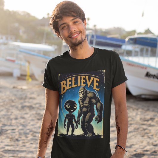 Glaube Alien Bigfoot T-Shirt Kryptid-Shirt