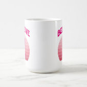 Glaube an das rosa Band Retro Kaffeetasse (Mittel)
