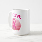 Glaube an das rosa Band Retro Kaffeetasse (Vorderseite Links)